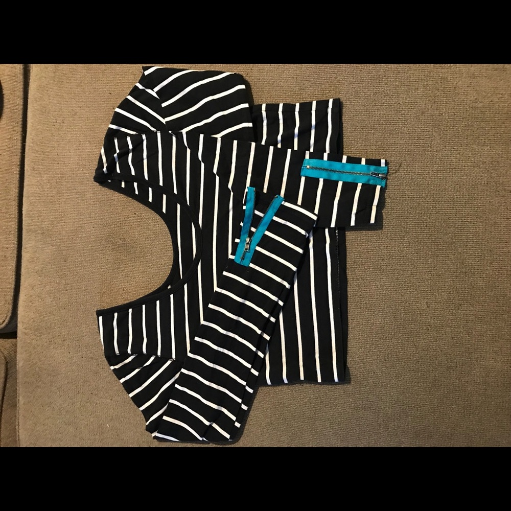 Long sleeve crop top